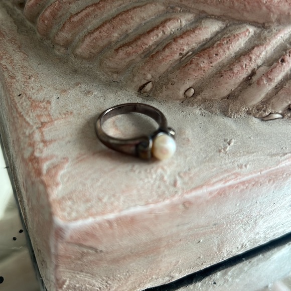 James Avery Cultured Pearl Scroll Ring - Picture 4 of 4